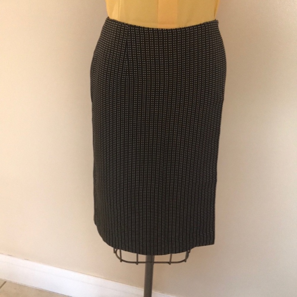 2 LOFT Skirts - Picture 4 of 12